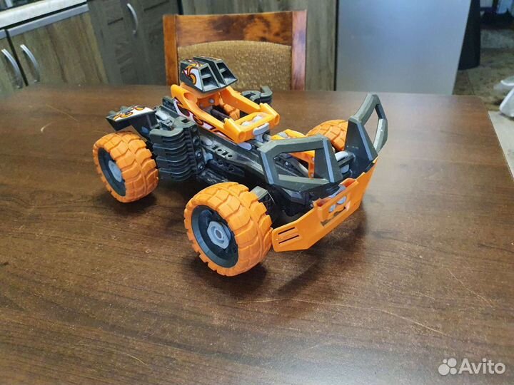 Лего машина на пульте управления