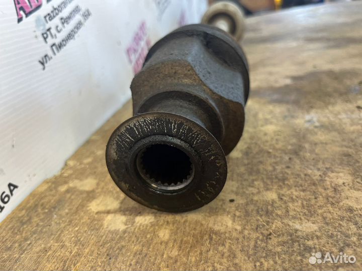 Привод правый в сборе Renault Logan 1 1.6 8кл