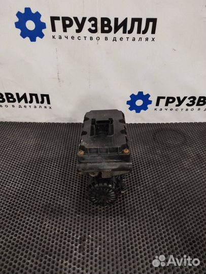 Кран уровня пола Volvo FH4 21133934