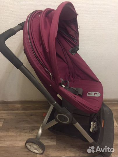 Прогулочная коляска stokke