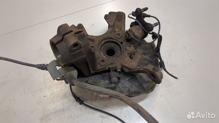 Ступица (кулак, цапфа) Volkswagen Jetta 6, 2012