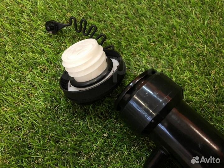 Горловина топливного бака Toyota Ipsum/Nadia/Gaia