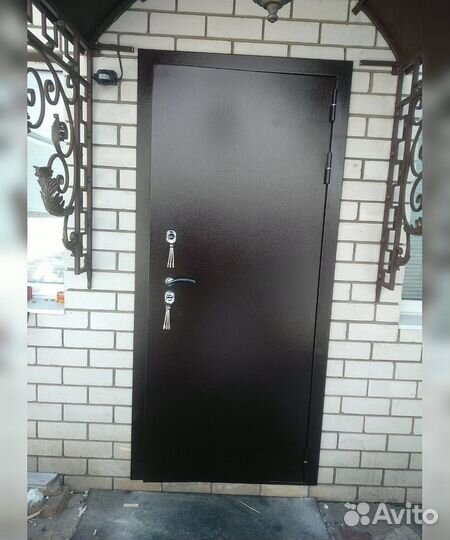 Дверь металлическая