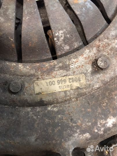 Маховик Ford Galaxy 1