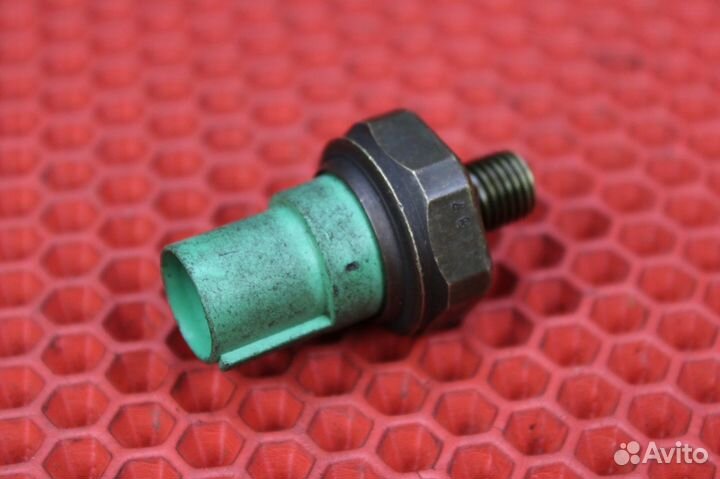 Датчик давления масла гур Honda Prelude BA9 F22B