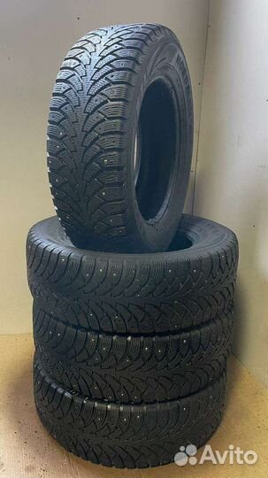 Nokian Tyres Nordman 4 215/65 R16 102T