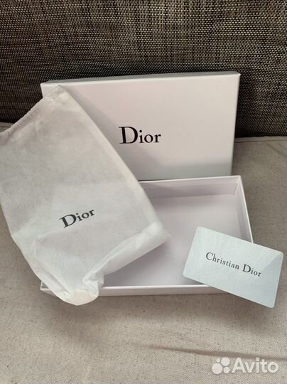 Коробка dior