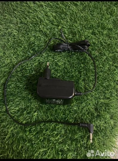 Сетевое зарядное устройство адаптер