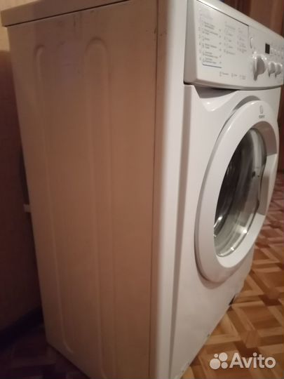 Стиральная машина автомат