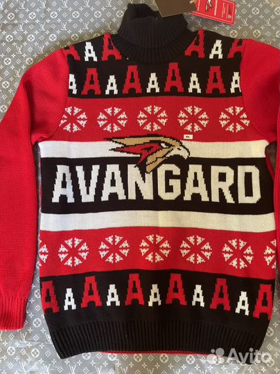 Свитер Авангард
