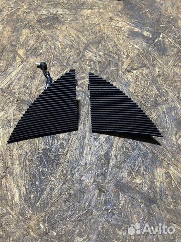 Крышка динамика в торпеде mercedes benz w202