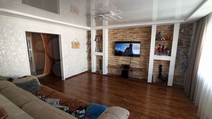 3-к. квартира, 88 м², 6/10 эт.