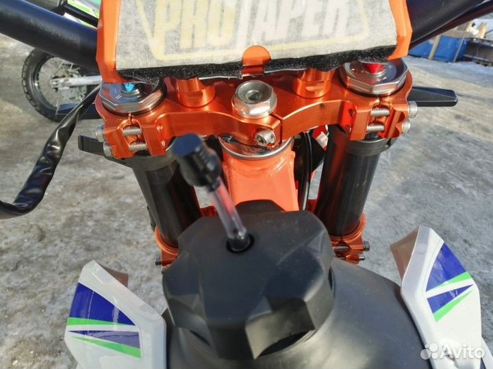 Мотоцикл Avantis A5 LUX (PR250/172FMM-5)