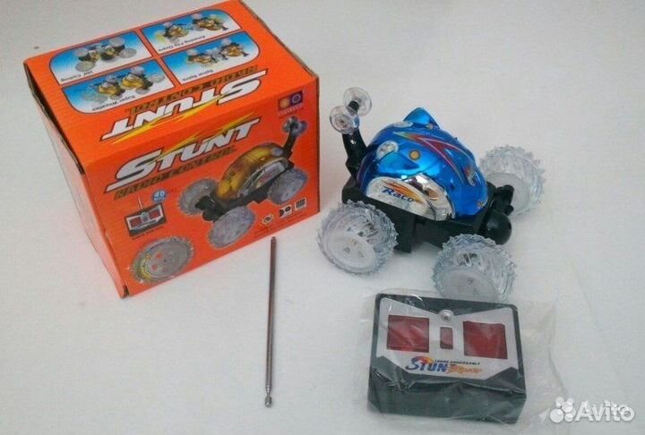 Машинка перевертыш на пульте