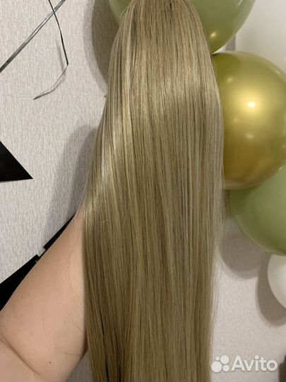 Хвост на заколке