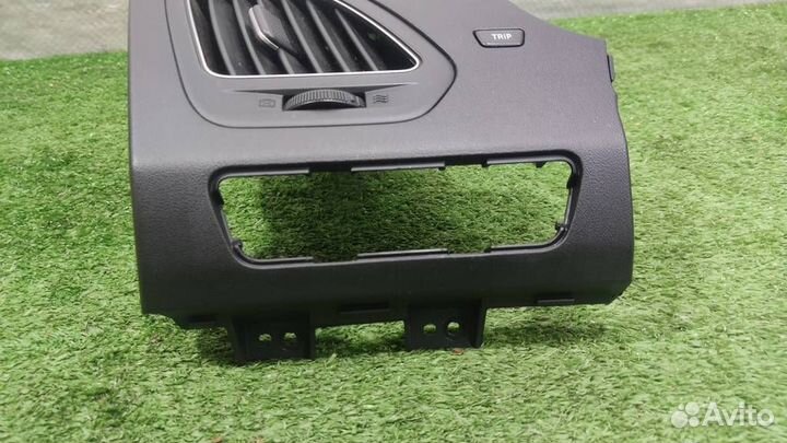 Дефлектор торпедо левый Hyundai IX35 2011