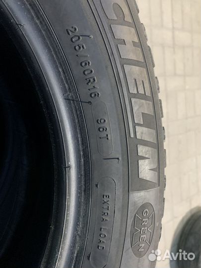 Michelin X-Ice North 3 205/60 R16 96T