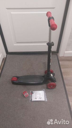 Самокат трёхколёсный Trolo maxi