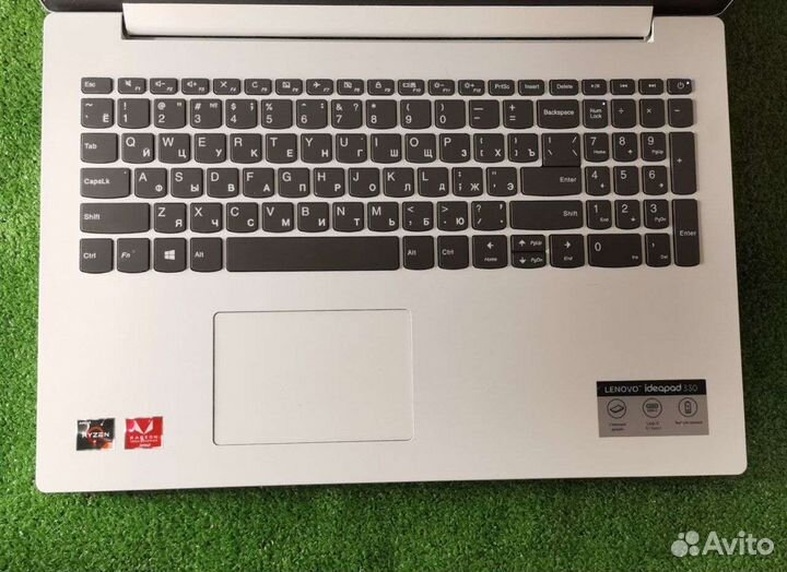 Мощный ноутбук Lenovo Ryzen 3/vega 3/ssd /8озу