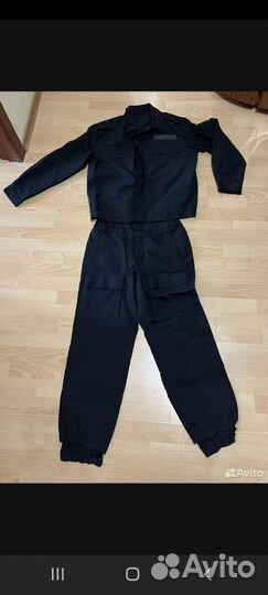 Чёрная военная форма