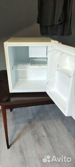 Минихолодильник