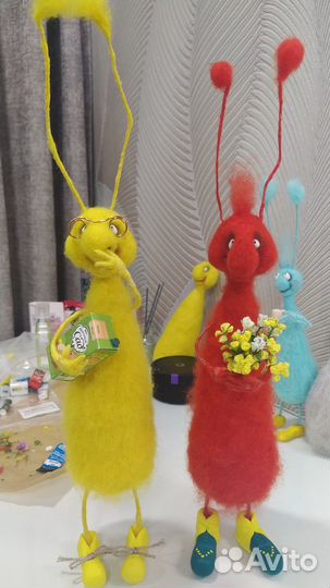 Букашки из валяной шерсти (сухое валяние)