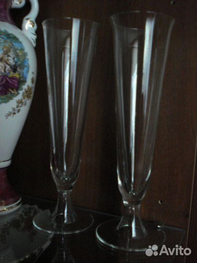 Фужеры, бокалы, блюда сервировочные