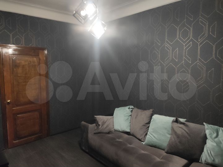 Комната 15 м² в 3-к., 1/5 эт.