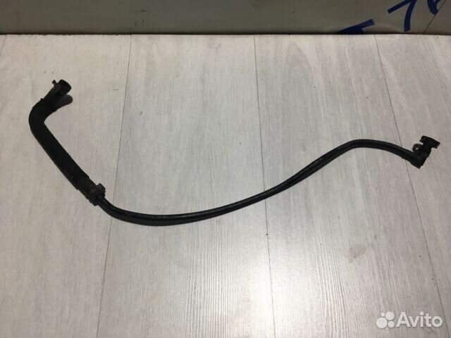 Патрубок системы охлаждения audi A4 b8