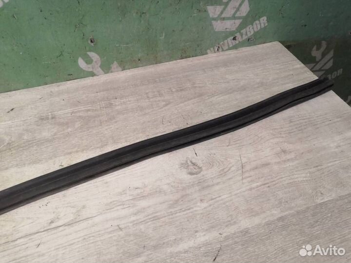 Уплотнитель капота Чери Амулет 2006+