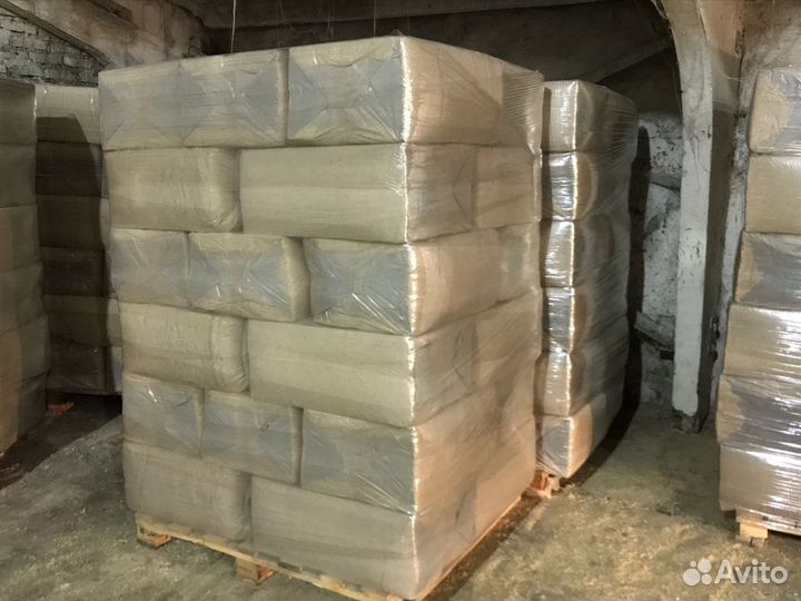 Опилки в брикетах