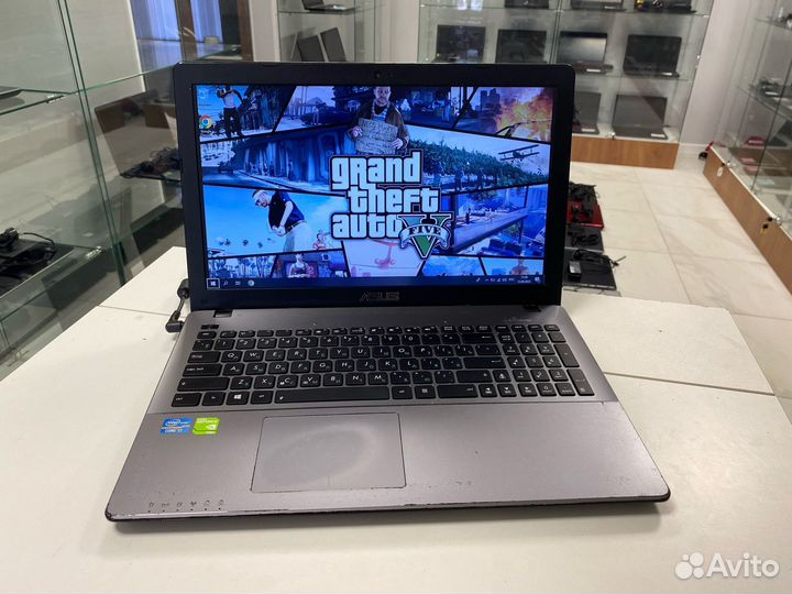 Asus 15.6 (Core i7/ SSD 256gb/ 4gb ram)