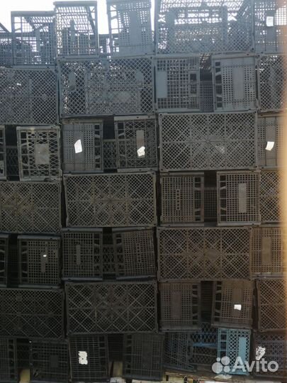 Пластиковые ящики