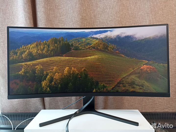 Монитор Xiaomi Curved Gaming Monitor 30