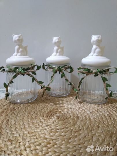 Набор баночек