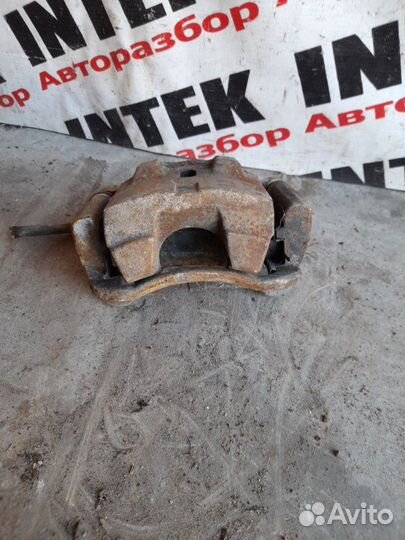 Суппорт передний правый Lifan Solano 2008