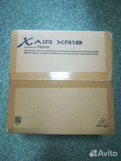 Цифровой микшер behringer XR18