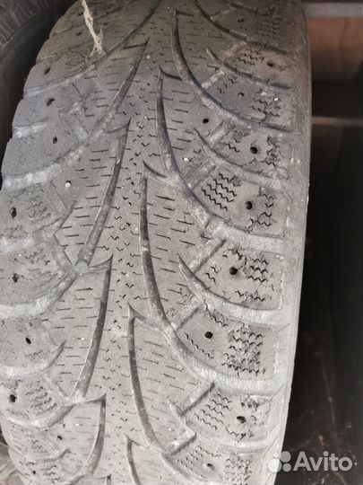 Hankook Winter I'Pike 215/60 R17