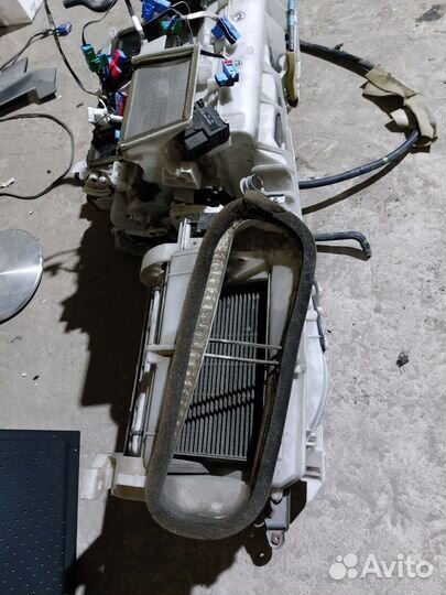 Корпус печки lexus ls460l