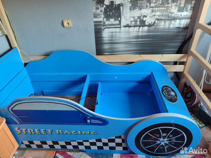 Детская кровать машина бу