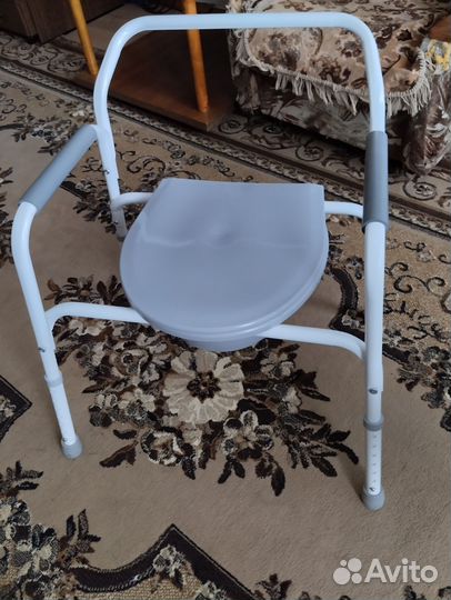 Кресло туалет для инвалидов