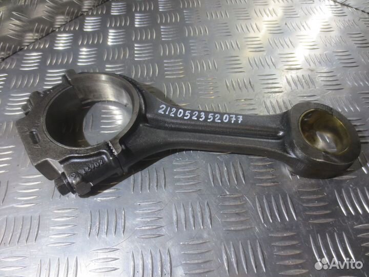 Шатун Mercedes-Benz A4600300220