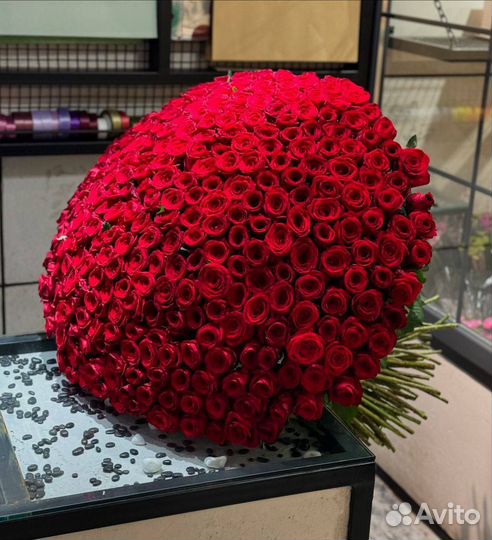 Доставка цветов букеты из роз 51 роза 101 роза