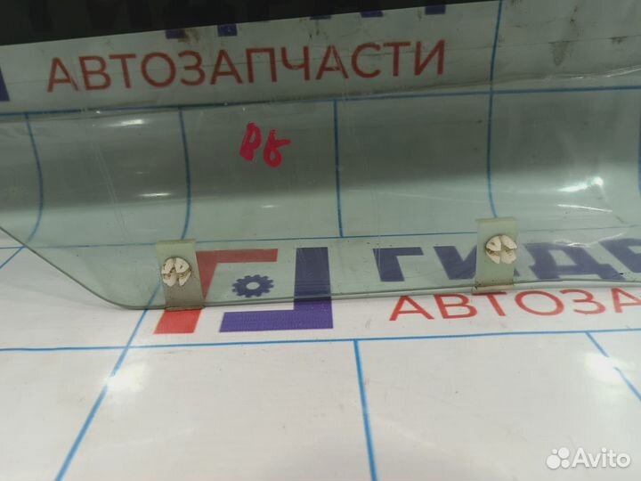 Стекло двери задней правой SsangYong Actyons Sport