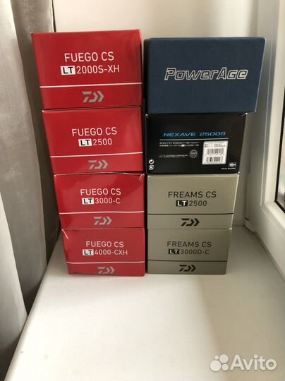 Катушки новые Daiwa fuego и др
