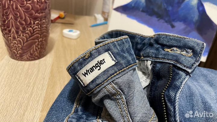 Джинсы wrangler женские