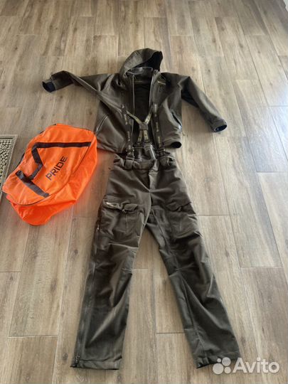 Охотничий костюм демисезонный