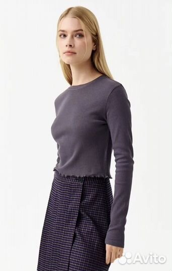 Лонгслив укороченный befree