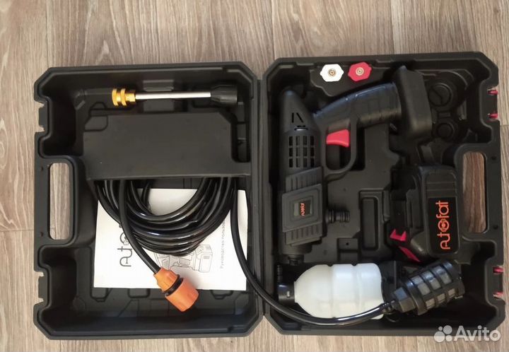 Минимойка на акб Керхер мойка высокого давления