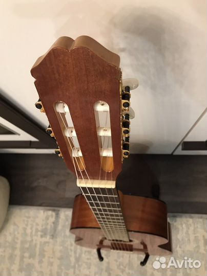Настоящая испанская гитара (Испания)